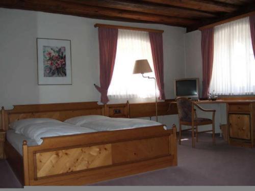 Lindenhof Hotel Mornsheim Bilik gambar